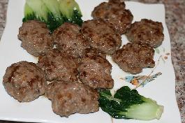 蘑菇芝士牛肉饼的做法 蘑菇芝士牛肉饼的做法
