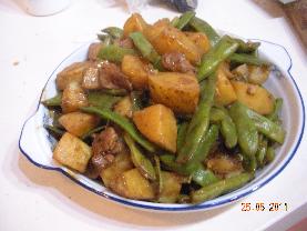 猪肉扁豆焖土豆的做法 猪肉扁豆焖土豆的做法
