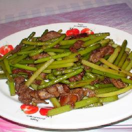 蒜苗炒鸭条的做法 蒜苗炒鸭条的做法