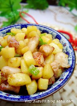干烧土豆肉的做法 干烧土豆肉的做法