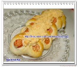 肉松热狗包的做法 肉松热狗包的做法