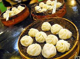 鲜肉小笼的做法 鲜肉小笼的做法