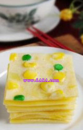 鸡蛋玉米豌豆饼的做法 鸡蛋玉米豌豆饼的做法
