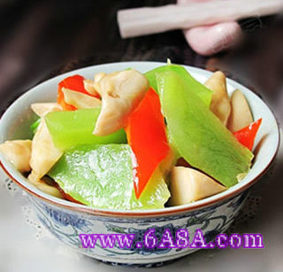 蚝油莴笋炒鸡腿菇的做法 蚝油莴笋炒鸡腿菇的做法