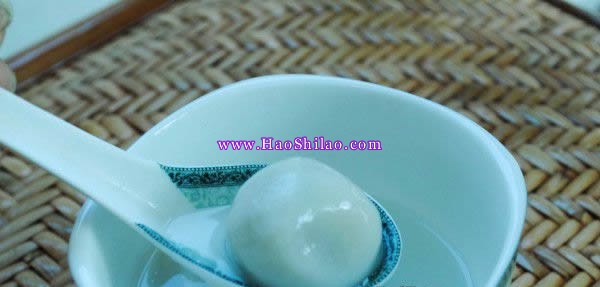 荠菜鲜肉汤团的做法 荠菜鲜肉汤团的做法