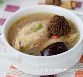 羊肚蘑炖鸡的做法 羊肚蘑炖鸡的做法