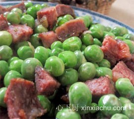 快手家常菜 青豆炒腊肠的做法 快手家常菜 青豆炒腊肠的做法